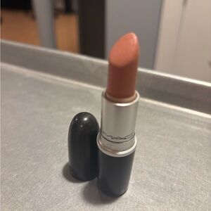 Honeylove Nude Lipstick - Warm Peachy Brown